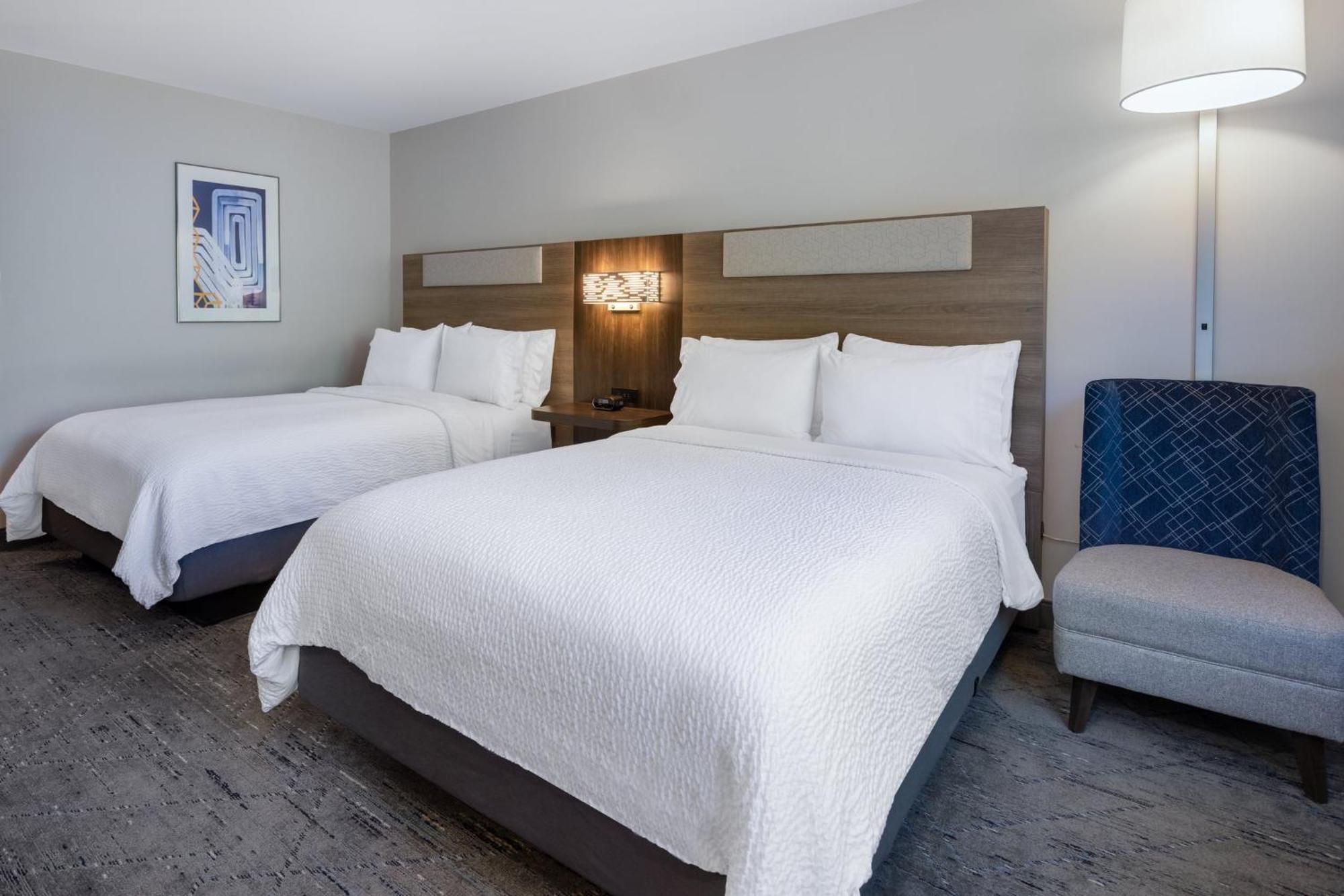 Holiday Inn Express Hotel & Suites Vineland Millville By Ihg Eksteriør billede